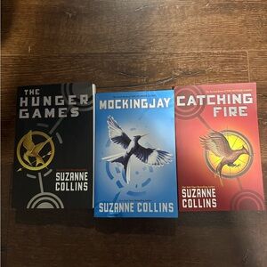 The Hunger Games Trilogy Book Set